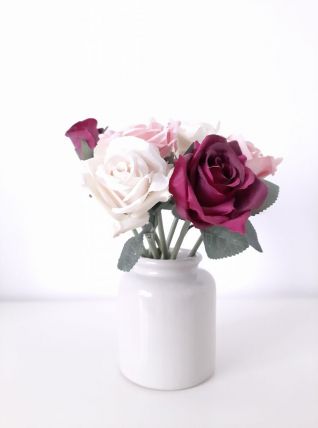 1 Vase grès Hauteur 12.5cm couleur blanc cassé