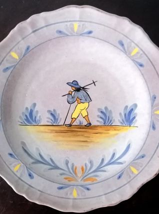 Assiette au paysan, faïence de Nevers 
