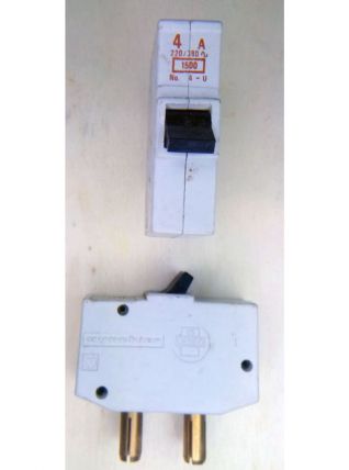 4A disjoncteur fusible automatique à broches 20mm CEBEC