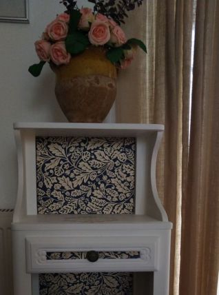 Table de chevet / console