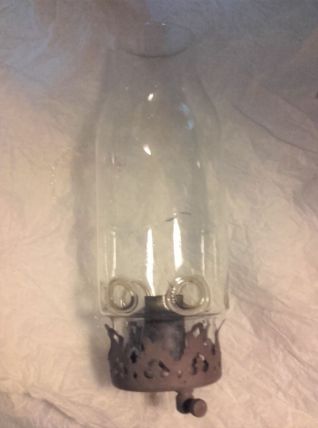 2 Verres pour lampe à pétrole 15.5cm et 21 cm ht