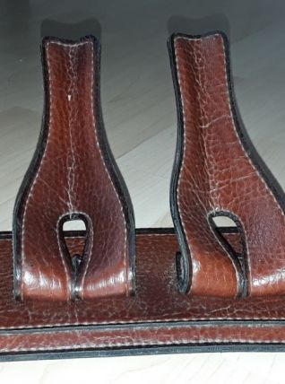 ADNET porte pipes en cuir