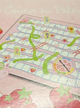 "Charlotte aux Fraises. La Course au Palais"