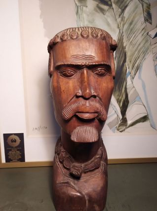 Sculpture de buste bois de fer