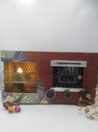 lampe radio / détournement d'objet/ lampe industrielle