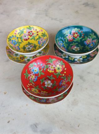 3 coupelles et soucoupes made in Japan NEUVES 