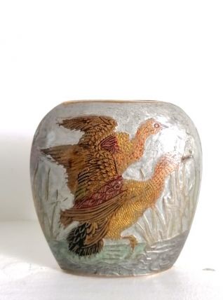 Vase en laiton cloisonné aux canards, vers 1900 