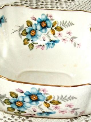 Grande coupe ancienne saladier en porcelaine Old Foley