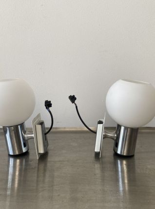 LOT 2 ANCIENNES APPLIQUES RONDES EN OPALINE VINTAGE