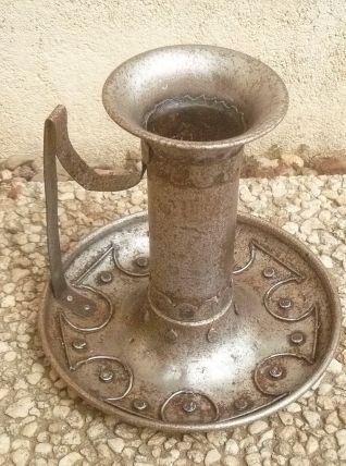 bougeoir  en métal argenté, effet rouillé