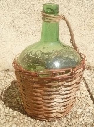 dame jeanne , bonbonne  avec osier