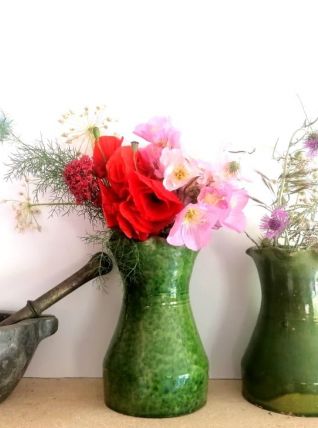 Paire de vases anciens en terre cuite vernissée 