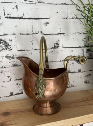 Théïere en cuivre antique