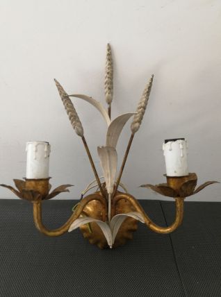 Applique en métal doré 