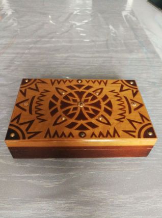 Boîte en bois 
