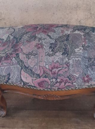 Tabouret de pied en bois/ motif floral style Louis XV