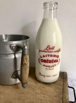 Ancienne bouteille de lait