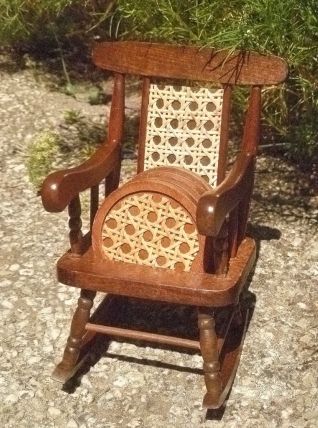 chaise porte sous verre  en bois , vintage