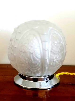 Lampe art déco à poser globe aux fleurs 1940 