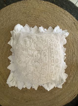 Housse coussin crochet coton perlé.