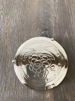 6 dessous de verres ou bouteilles en métal argenté 