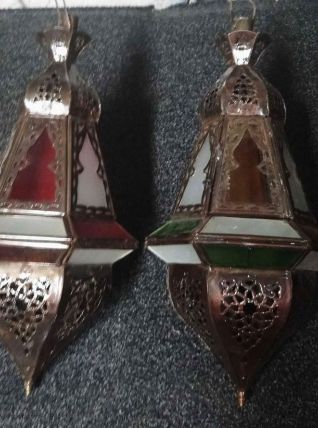 Lot de 2 suspensions marocaines