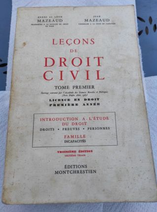 Livre : Leçons de Droit Civil, tome 1, ouvrage primé 1965. 