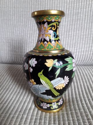 Vase vintage en émaux cloisonné 