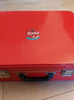 Valise rouge vintage, années 60