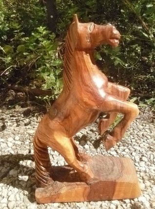 sculpture cheval ancienne artisanale en  bois