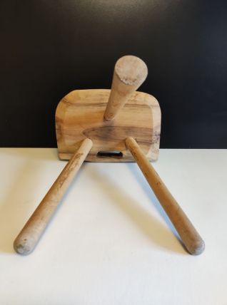 tabouret en bois brut