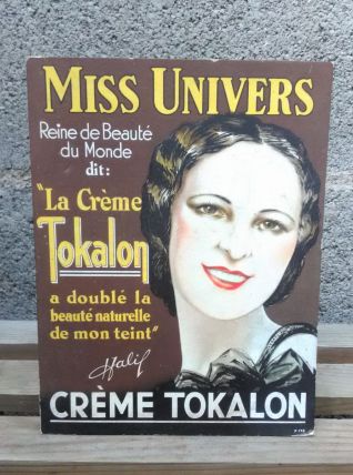 Présentoir publicitaire en carton (beauté)