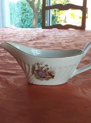 Saucière décor Watteau K&amp;G Lunéville