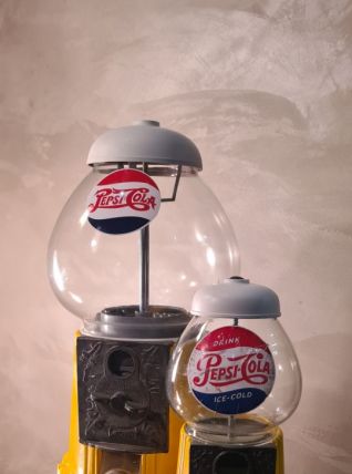 lot distributeur   fonte d alu  et verre  fonctionne bien  1