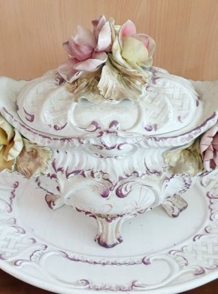 Grande SOUPIERE BARBOTINE VINTAGE SUR PLATEAU