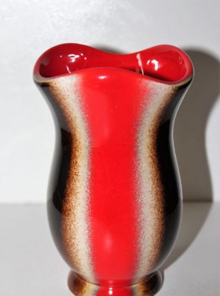 Petit vase années 60 typique de Vercéram