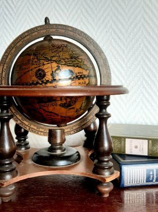 Mappemonde de bureau vintage 