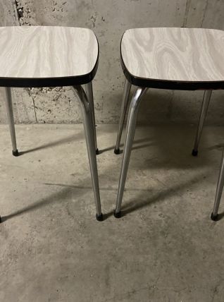 Paire de tabourets en formica