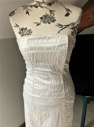 Robe bustier blanche à sequins taille 36/38