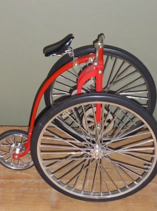  Miniature d'un Vélo Tricycle articulé 