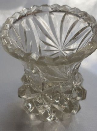 Vase A violette transparent incolore ciselé Vintage 60 - 70