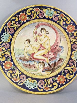 GRAND PLAT EN FAÏENCE MARIE GALLOIS A.DUMAS 1909