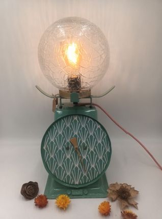 Lampe industrielle, Detournement d'objet