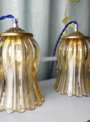 Duo lampes tulipes verre cannelé doré