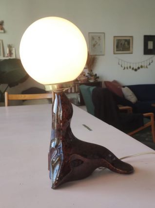 Lampe otarie avec globe