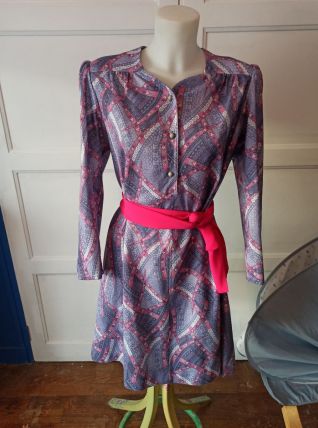 Robe chemise vintage lilas mauve et rose boutonnée