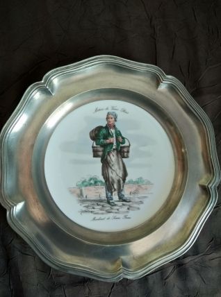Assiette porcelaine et étain