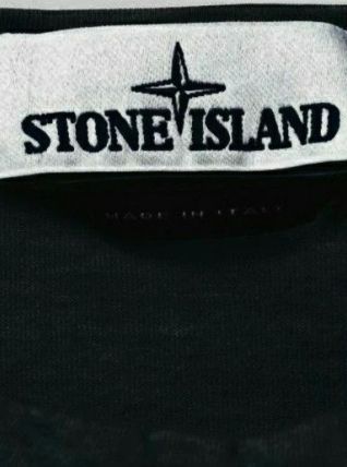 T-shirt et short Stone Island
