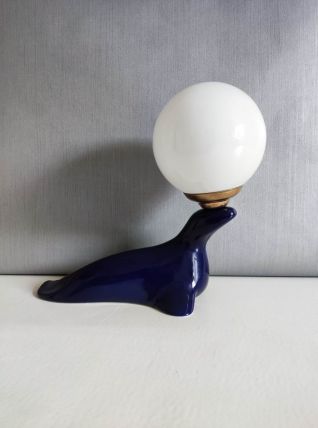 lampe otarie stylisée