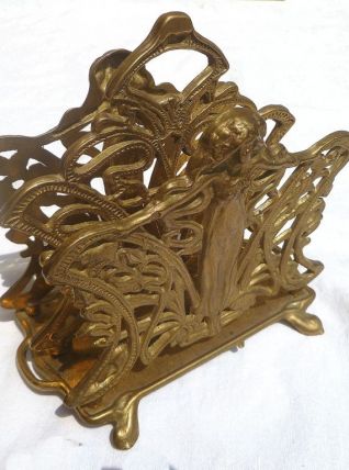 porte courrier , vintage en laiton